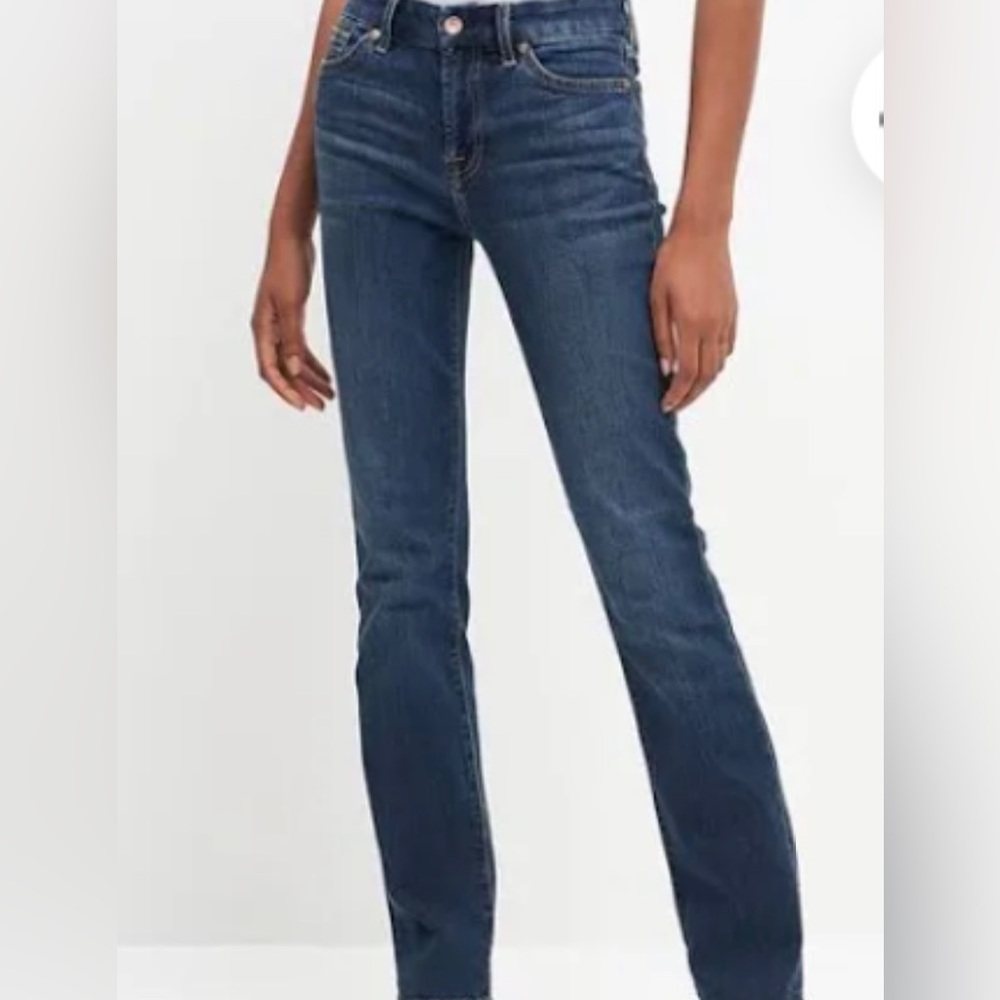 7 dark wash jeans, excellent condition